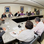 Governador reúnese com diretoria do Sintese no Palácio dos Despachos -