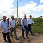 Vicegovernador participa de entrega de casas no assentamento Caraíbas