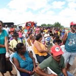 Vicegovernador participa de entrega de casas no assentamento Caraíbas