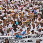 Defensores públicos participam de caminhada contra o abuso e  a exploração sexual de crianças e adolescentes - Fotos: Ascom/Defensoria