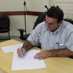 Prefeitos dos territórios Sul e Centro Sul assinam documento para acabar com lixões - O secretário de Estado do Meio Ambiente e dos Recursos Hídricos