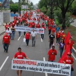 Secretário dos Direitos Humanos participa da marcha dos trabalhadores  - Fotos: Ascom/Sedhuc