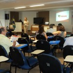 Oficina integra profissionais do Lacen e Vigilância Epidemiológica - Fotos: Ascom/FSPH