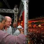 Governador prestigia abertura da 11ª edição do Forró Caju -