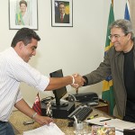 Déda recebe deputados e prefeitos em tarde de audiências -