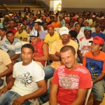 Cortadores de cana recebem 1ª parcela do 'Mão Amiga' 2011 - Fotos: Edinah Mary/Seides