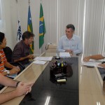Secretário recebe o prefeito de Porto da Folha para tratar dos recursos de saúde do município - Fotos: Wellington Barreto/SES