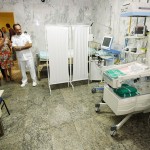 Secretário e diretor da FHS visitam assistência materna no HPM - Fotos: Márcio Dantas/SES