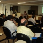Oficina integra profissionais do Lacen e Vigilância Epidemiológica - Fotos: Ascom/FSPH