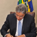 Déda assina Termo de Cooperação para incrementar o cadastramento biométrico em Sergipe -