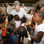 Déda entrega em Santo Amaro a 58ª escola reformada pelo Governo -