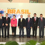 Déda participa do lançamento do 'Brasil Sem Miséria' ao lado de Dilma  -