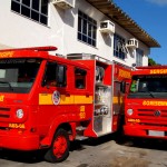 Déda entrega veículos que ultrapassam os R$ 800 mil em solenidade alusiva ao Dia dos Bombeiros -