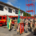 Déda entrega veículos que ultrapassam os R$ 800 mil em solenidade alusiva ao Dia dos Bombeiros -