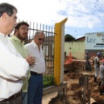 Obras de revestimento do canal da avenida Juscelino Kubitscheck avançam - O secretário de Estado de Infraestrutura