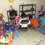 Acolhidos do Centro de Estudos e Observações visitam biblioteca  - Fotos: Ascom/Renascer