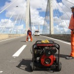 Governo revitaliza sinalização da ponte Aracaju/Barra dos Coqueiros - Fotos: Mario Sousa/Seinfra