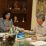 Governadora encaminha projeto que amplia licença maternidade de servidoras militares -
