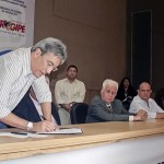 Mais de 5 mil alunos comemoram isenção da inscrição no vestibular da UFS - Fotos: José Santana Filho/Seed