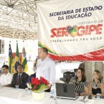 Secretário destaca benefícios da escola em tempo integral  - Fotos: Juarez Silviera/Seed