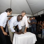 Déda inaugura o novo terminal rodoviário de Canindé de São Francisco -