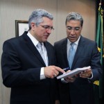 Nova gestão da saúde é pactuada entre Déda e o ministro da Saúde -