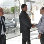 Banese financia instalação de nova empresa em Aracaju - O empresário Hélio Christian recebe Saumíneo Nacimento