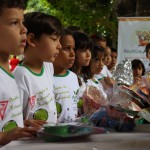 'Reutilize Alegria' começa a contemplar crianças carentes -