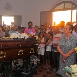 Déda acompanha velório e sepultamento do corpo da mãe do prefeito Luciano Bispo -