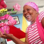 Flores e música marcam a chegada da primavera na Oncologia - Fotos: Bruno César (Ascom / FHS)