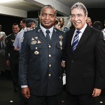 Governador sanciona lei que permite passagem de oficiais superiores da PM e Bombeiros para a reserva  -