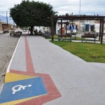 Moradores de Monte Alegre comemoram revitalização de praça  - Pé de tamarindo foi preservado