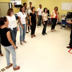 Aula de dança contagia colaboradores da Maternidade Nossa Senhora de Lourdes - Fotos: Bruno César/FHS