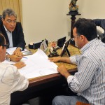 Construção de shopping é tema de reunião entre Déda e empresário -