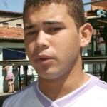 Alunos do Colégio Tobias Barreto expõem literatura em Café Cultural - A aluna Beatriz Saturnino Gomes dos Santos