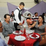 Curso de garçom é concluído com jantar especial em Pacatuba - O estudante Anderson dos Santos