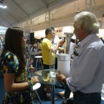 Stand da Semarh mostra à população como se faz previsão de clima e tempo -