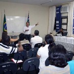 Secretário discute com professores e Sintese a implantação de cursos profissionalizantes no Ierb - Fotos:José Santana Filho
