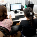 Professores participam de curso de informática para atender aos alunos especiais  - Fotos: Wandycler Júnior/Seed