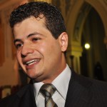 Série ‘Sons da Catedral’ é encerrada com exaltação à nacionalidade - As aposentadas Cremilda Bezerra e Maria Oliveira