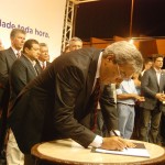 Sergipe assina o primeiro Termo Aditivo ao Contrato de Ação Pública do país  - O governador Marcelo Déda / Fotos: Wellington Barreto/SES