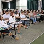 Professores e coordenadores recebem treinamento para aplicação da Prova Brasil - Fotos: Wandycler Júnior/Seed