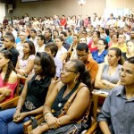 Novos servidores comemoram posse na Educação - Fotos: Ascom/Seed