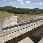 Marcelo Déda visita obras da barragem do rio Poxim -