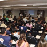 Sindicatos apresentam proposta de PCCV para a Saúde - O consultor dos sindicatos para o PCCV