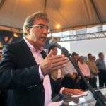 Déda viabiliza mais de R$ 250 milhões em contratos com a Caixa -