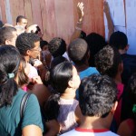 Alunos comemoram aprovação no vestibular 2012 da UFS -