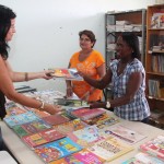 Huse realiza mais uma edição da Feira de Livros Didáticos - Fotos: Bruno César/FHS