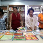 Huse realiza mais uma edição da Feira de Livros Didáticos - Fotos: Bruno César/FHS