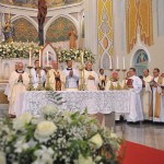 Jackson Barreto participa da missa em celebração ao aniversário de Dom Lessa -